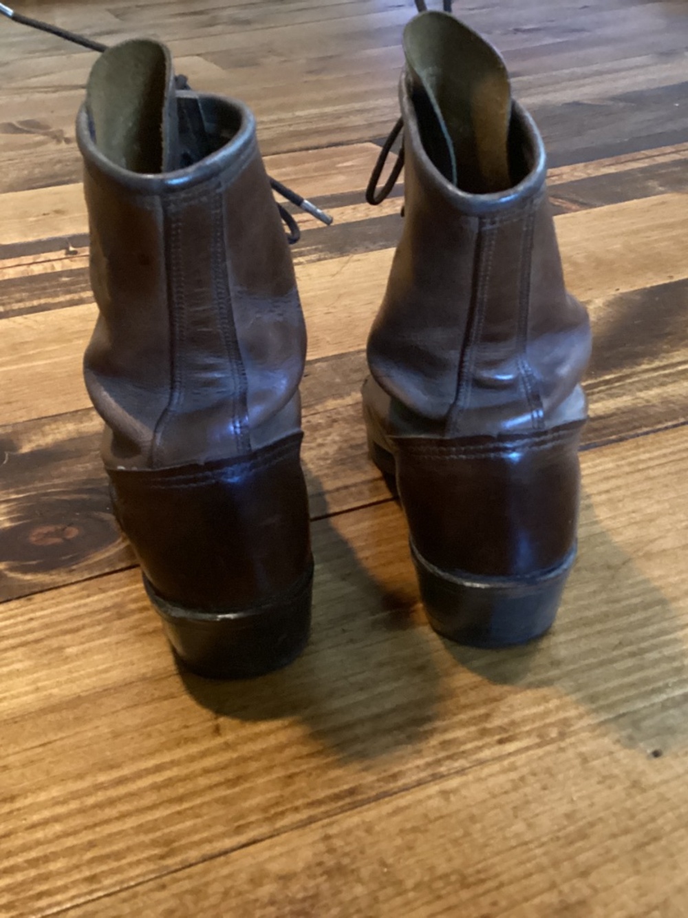VINTAGE LEATHER ABILENE COTTAGECORE GRANNY ANKLE BOOTS - 9 WIDE - Picture 2 of 5